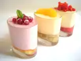 Recette Verrines aux mousses de clémentine, fraise et mangue