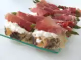 Recette Canapé d'asperges rôties au fromage frais et au jambon cru