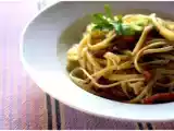 Recette Linguini à l'huile d'olive, à l'ail et aux lardons fumés