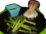 Recette Aumonière de brousse & menthe, asperges & emulsion de roquette