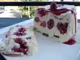 Recette Terrine glacée au mascarpone, framboises, meringues & noisettes