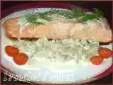 Recette Pavé de saumon et sa sauce à l'aneth sur compotée de fenouil
