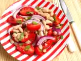 Recette Salade de haricots blancs et tomates cerises à la menthe