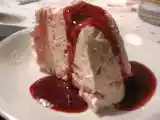 Recette Gâteau meringué glacé au coulis de fruits rouges