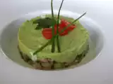 Recette Tartare de saumon et avocat - sauce au lait de noix de coco