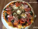 Recette Pizza aux orties, tomate, bacon et chèvre, cuite sur pierre