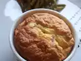 Recette Soufflé aux allumettes de jambon et aux olives