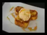 Recette Brioche perdue au caramel à l'orange et boule de glace vanille