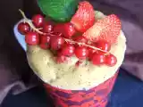 Recette Mug cake thé matcha, groseilles, framboises, fraises