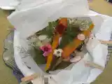 Recette Papillote de saumon, ses légumes et ses fleurs