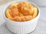 Recette Soufflés au fromage bien moelleux et aérés