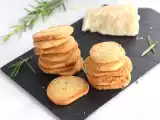 Recette Biscuits apéritif au parmesan et romarin