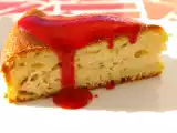 Recette Gâteau pommes rhubarbe et coulis de fraises
