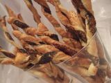 Recette Biscuits apéritifs au chorizo et torsades aux graines de pavot