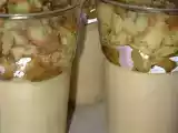 Recette Verrine bavaroise au caramel, pommes poélées au beurre salé, façon crumble