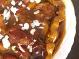 Recette Tarte tatin aux abricots, amandes et caramel au beurre salé