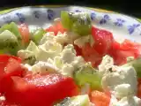 Recette Dans la série salade qui change ... la salade de tomates aux kiwis et fève tonka