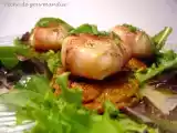 Recette Noix de saint-jacques en robe de lard sur galettes croustillantes