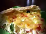 Recette Quiche aux courgettes, poivrons et dès de jambon ...