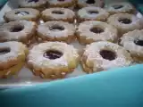 Recette Sablés à la confiture de fraise & petits biscuits chocolat-amandes