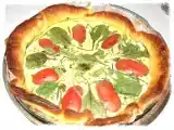 Recette Quiche légère à la tomate et à la salade mélangée