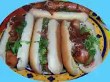 Recette Hot dogs aux oignons caramélisés au ketchup