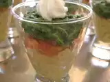 Recette Verrine quinoa, saumon fumé et pistou de roquette