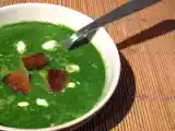 Recette Soupe aux épinards relevée de muscade : rapide à préparer, délicate et veloutée