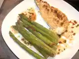 Recette Filets de bar/loup en croute d'amandes au gingembre accompagnes d'asperges vertes