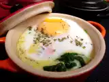 Recette Oeufs cocotte epinards-jambon-comté vite fait-bien fait !