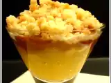 Recette Verrines pommes épicées, caramel crémeux, crumble