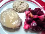 Recette Un déjeuner d'hiver: purée de châtaignes, salade poire-betteraves rouge.