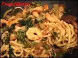 Recette Wok de crevettes à la pâte de soja, udon et blettes
