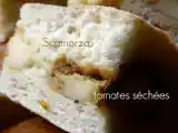 Recette Focaccia fourrée au scamorza et à la tomate séchée