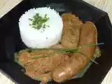 Recette Saucisses aux oignons, à la moutarde et au vin blanc
