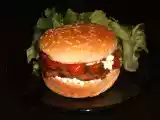 Recette Burger à la galette d'aubergine, feta & tomates confites