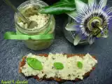 Recette Tartinade légère aux coeurs d'artichauts parfumée au basilic, graines de sésames..