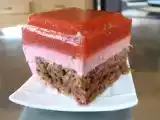 Recette Miroir et bavarois fraises rhubarbe à l'he de lavande, sur fond de cacao