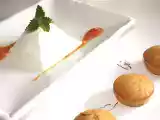 Recette Panna cotta légère et glacée à la vanille, coulis d'abricot au safran