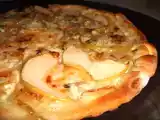 Recette Pizza aux oignons, pommes & gorgonzola