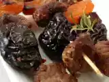 Recette Brochettes d'agneau, aux pruneaux, aux abricots secs et romarin