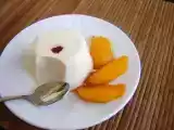 Recette Panna cotta vanille légère + pêches caramelisées...
