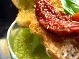 Recette Soupe froide de green zebra, tartine de tomate confite