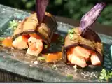 Recette Farci d'aubergine au saumon et coulis de carotte betterave