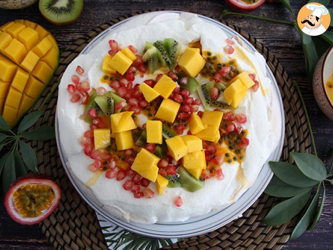 Pavlova aux fruits exotiques facile