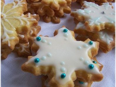 Recette Les irrésistibles petits biscuits glacés : snowflake cookies
