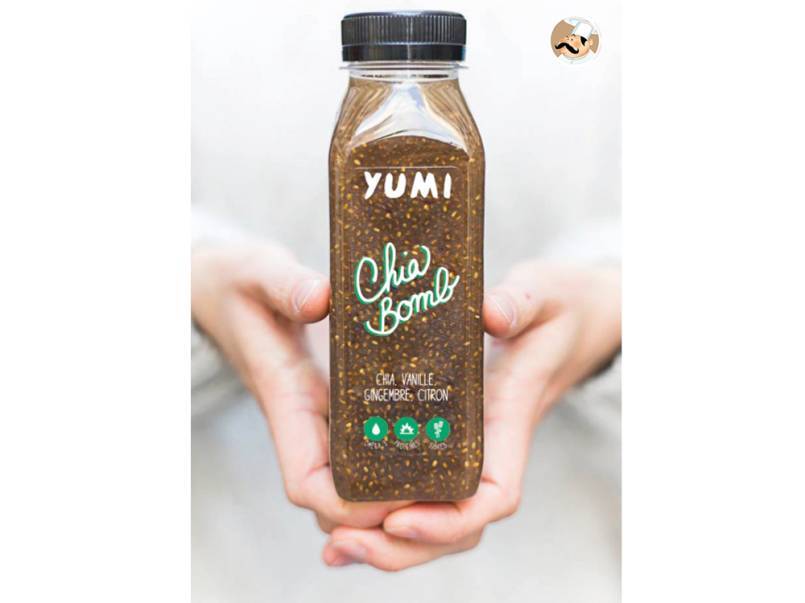 Yumi présente son nouveau jus : le Chia Bomb !