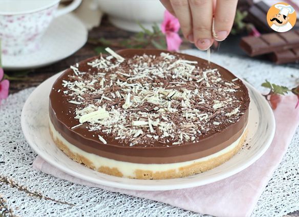 Petits gâteaux moelleux express au chocolat noir - Recette Ptitchef