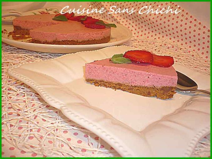 Bavarois Aux Fraises Sans Cuisson Sur Speculoos Recette Ptitchef