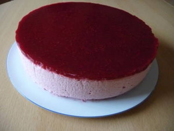 Bavarois Framboise Sur Financier Pistache